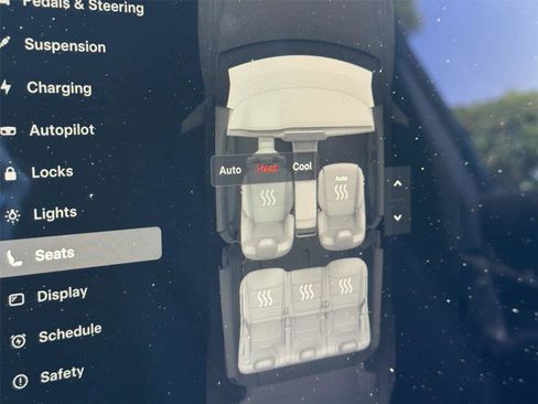 Used 2022 Tesla Model X AWD/4WD image 39