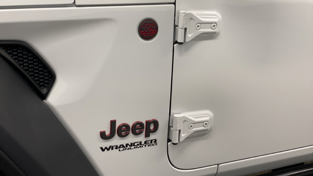 Used 2020 Jeep Wrangler Unlimited Rubicon w/ LED Lighting Group AWD/4WD image 42