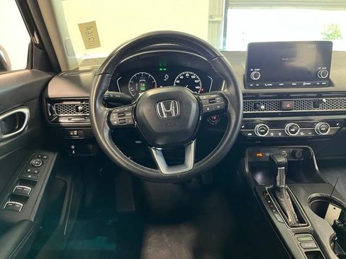 Used 2024 Honda Civic EX-L image 21