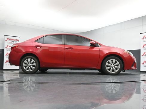Used 2016 Toyota Corolla LE FWD image 24