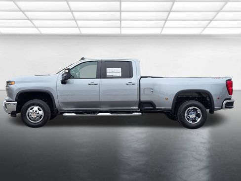 New 2026 Chevrolet Silverado 3500 LT w/ All Star Edition image 16