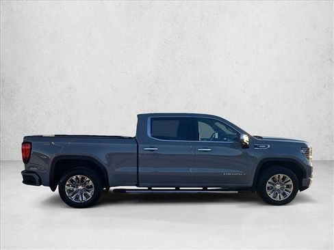 Used 2025 GMC Sierra 1500 Denali image 4