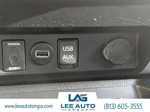 Used 2017 Toyota Tundra Platinum image 23