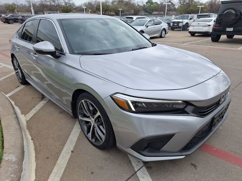 Used 2024 Honda Civic Touring image 8