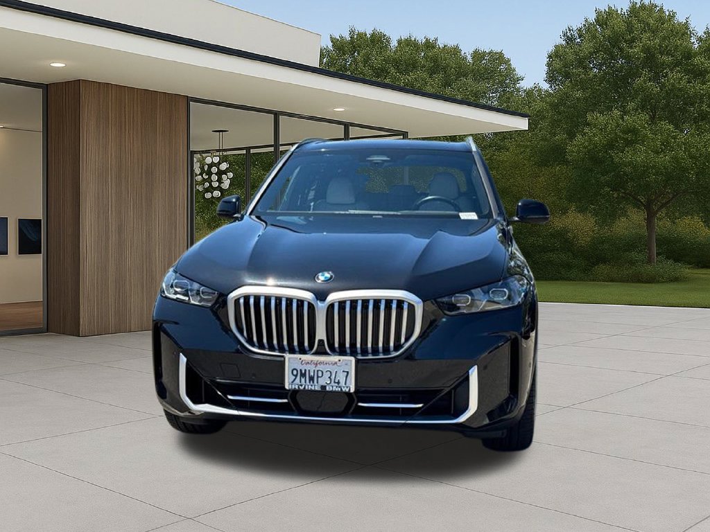 Certified 2025 BMW X5 xDrive40i w/ Premium Package AWD/4WD image 3