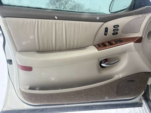 Used 2003 Buick Park Avenue Base 4dr Sedan w/ 1SE Package image 10