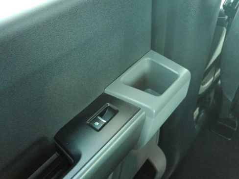 Used 2025 Ford F250 XLT image 29