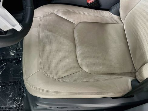 Used 2024 Land Rover Defender 110 S AWD/4WD image 21