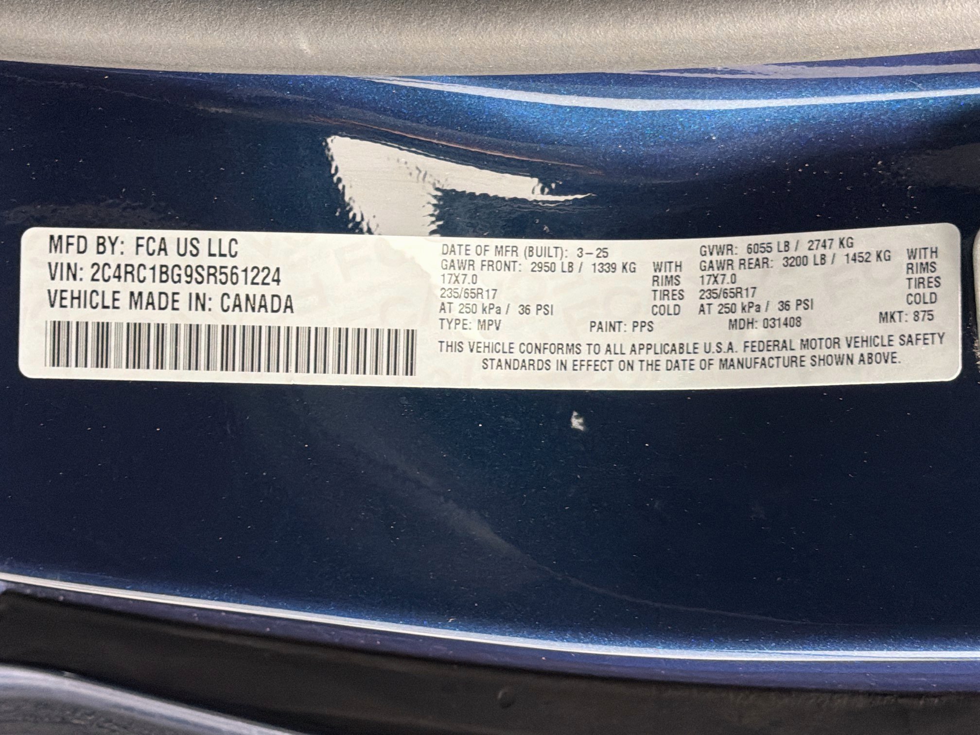 Used 2025 Chrysler Pacifica Select FWD image 12
