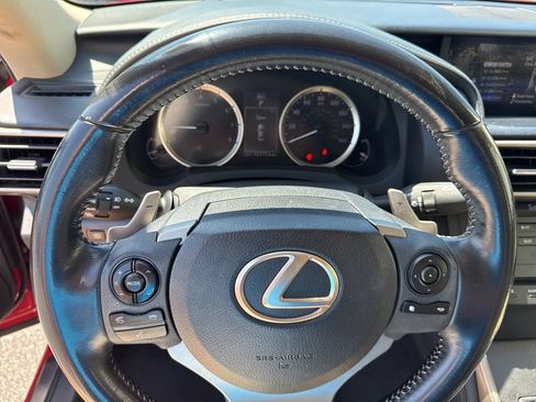 Used 2016 Lexus IS 200t RWD image 30