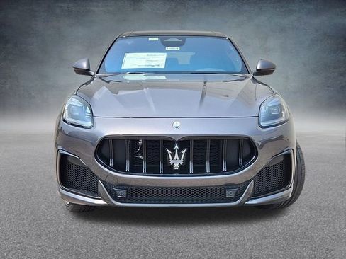 New 2023 Maserati Grecale Trofeo image 5