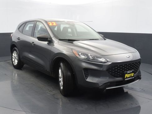 Used 2022 Ford Escape S image 3