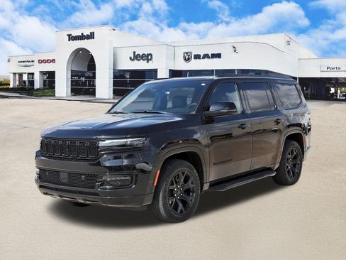 Used 2024 Jeep Wagoneer Series II image 3