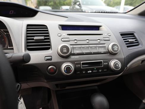 Used 2009 Honda Civic Hybrid Sedan image 17