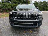Used 2017 Jeep Cherokee Limited w/ Luxury Group image 4