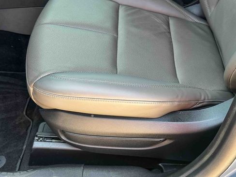Used 2025 Lincoln Corsair Reserve FWD image 15