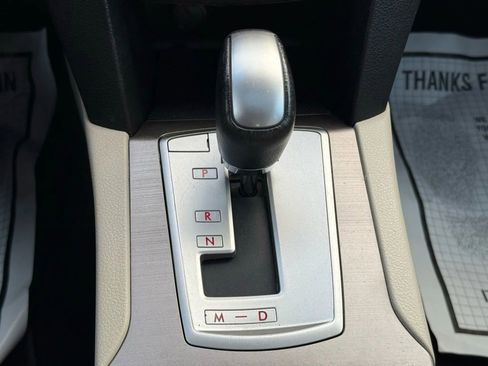 Used 2013 Subaru Legacy 2.5i Premium w/ All-Weather Pkg + Moonroof image 32