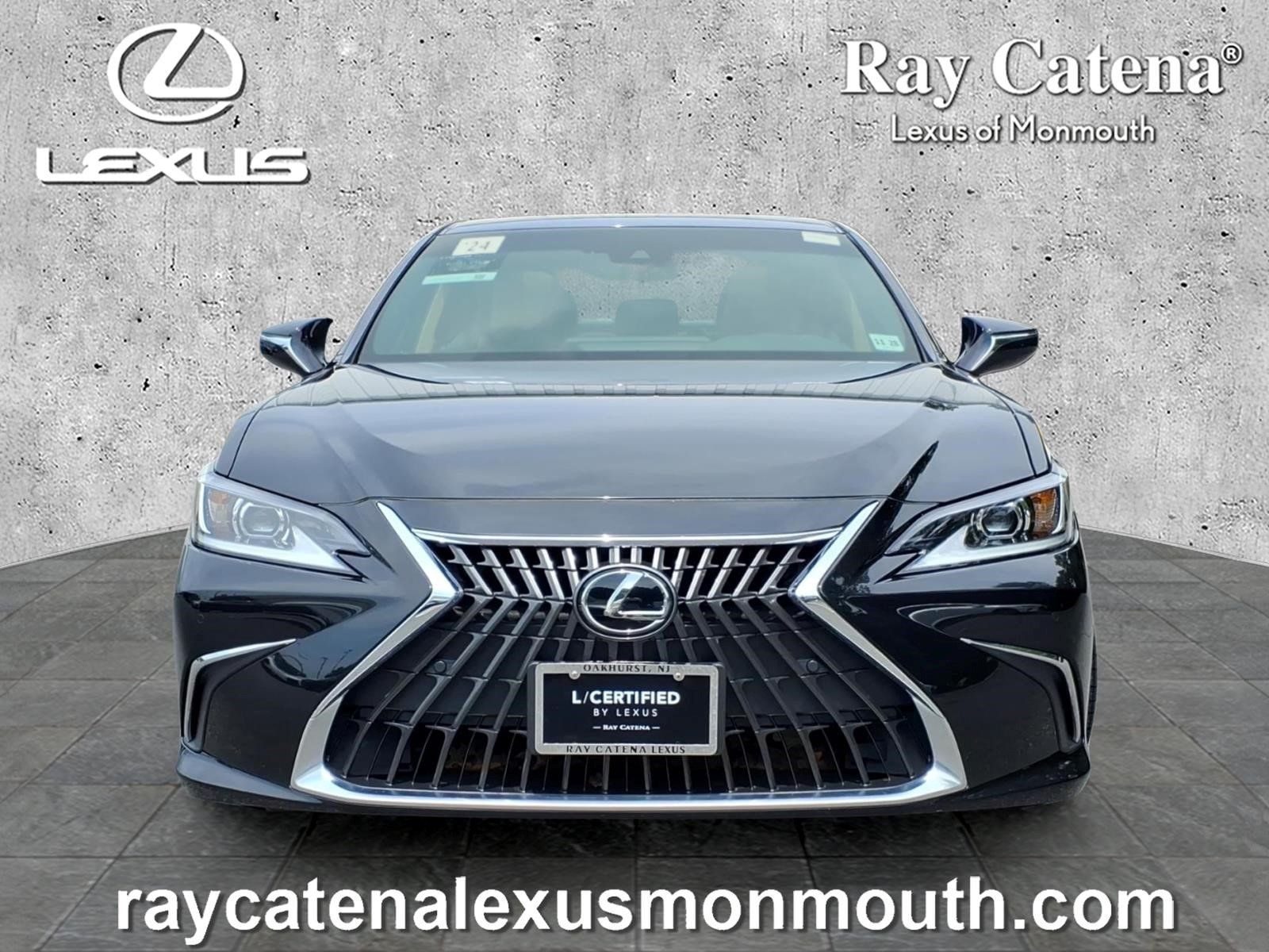 Certified 2024 Lexus ES 350 w/ Premium Package FWD image 2