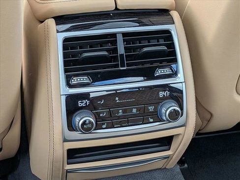 Used 2022 BMW 740i xDrive w/ M Sport Package AWD/4WD image 19