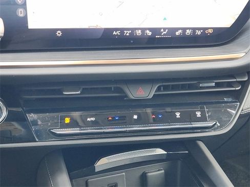 New 2026 Buick Envision Avenir image 14