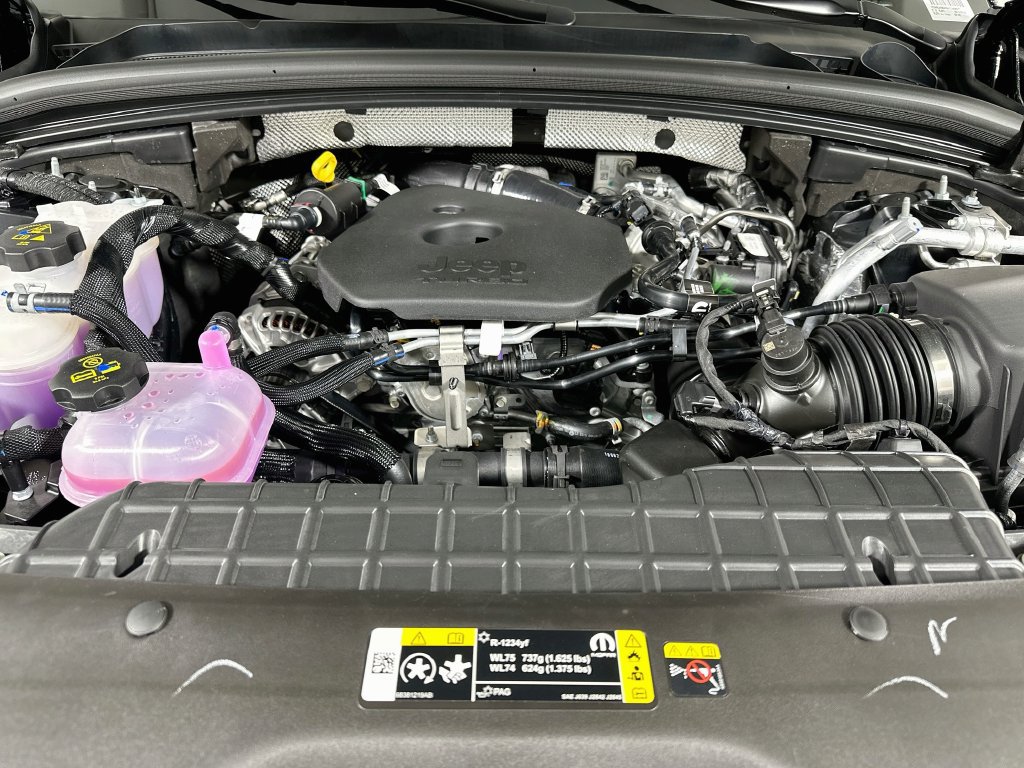 New 2027 Jeep Grand Cherokee Limited AWD/4WD image 18