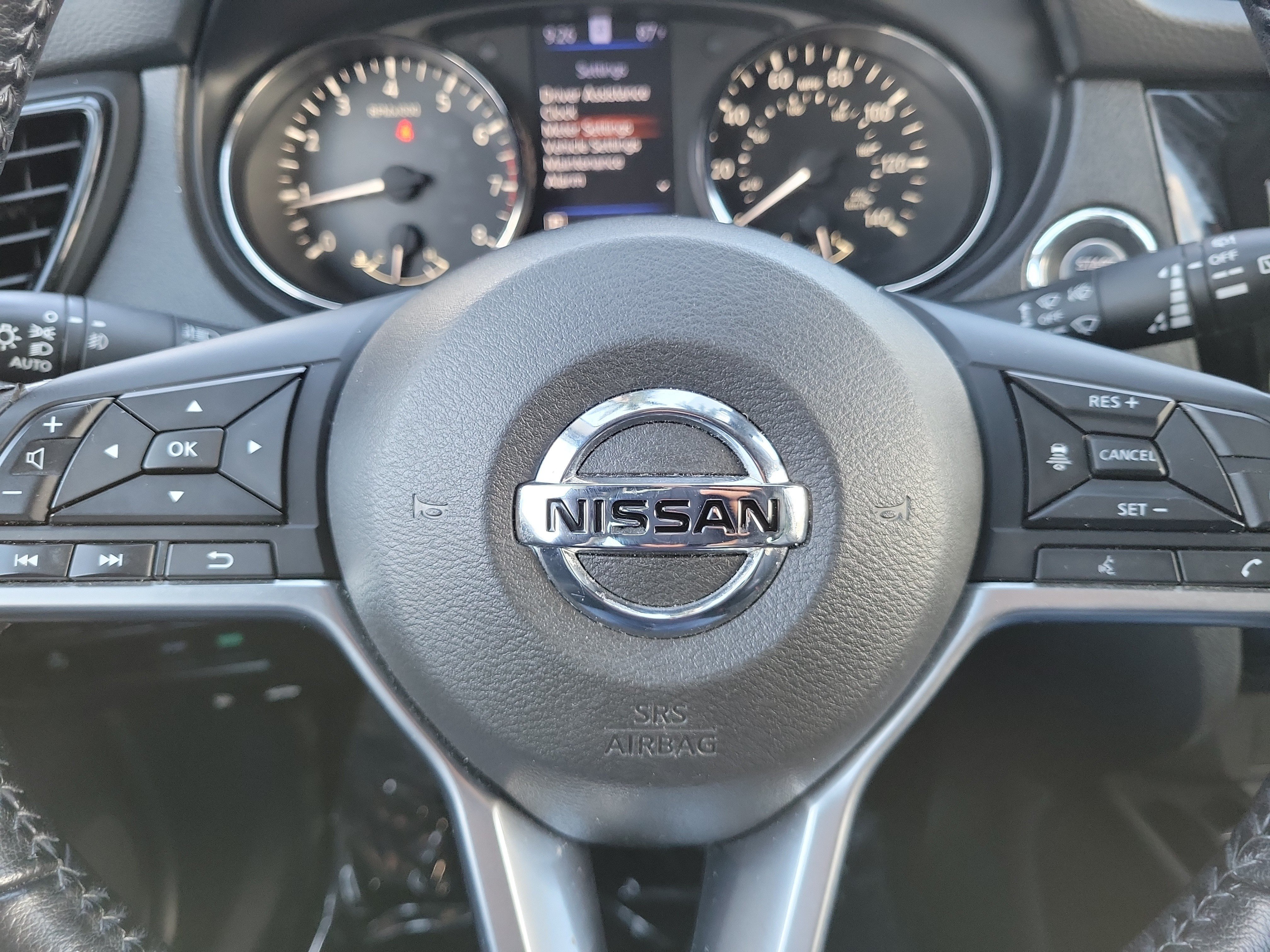 Used 2021 Nissan Rogue Sport SL w/ Premium Package FWD image 24