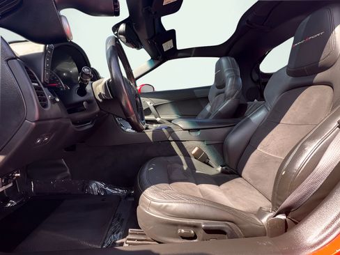 Used 2012 Chevrolet Corvette Grand Sport w/ 3LT Preferred Equipment Group RWD image 16