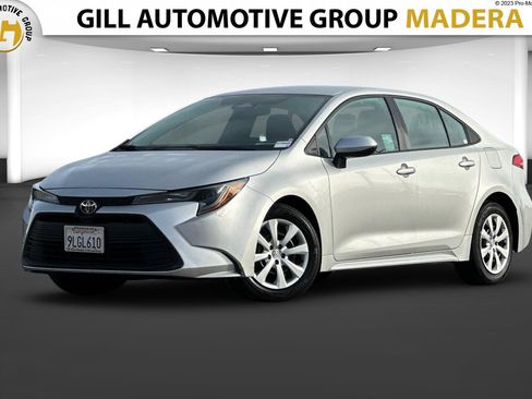 Used 2024 Toyota Corolla LE image 1