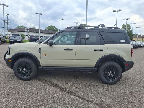 New 2025 Ford Bronco Sport Badlands w/ Sasquatch Badlands Package image 4