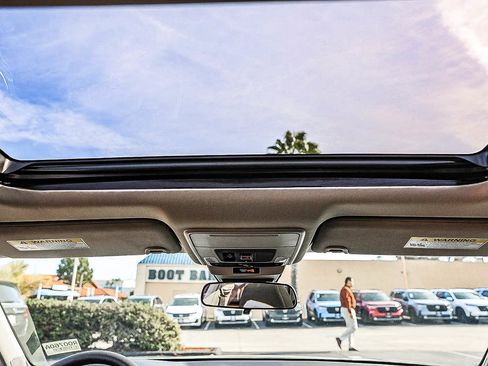 Certified 2024 Honda Accord EX image 7