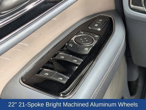 Used 2021 Lincoln Navigator L Black Label w/ Cargo Convenience Package image 23