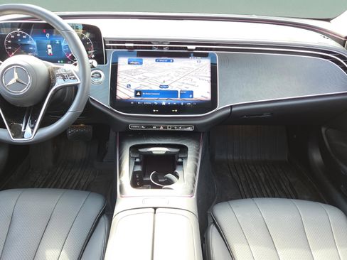 Used 2026 Mercedes-Benz E 350 Sedan image 12