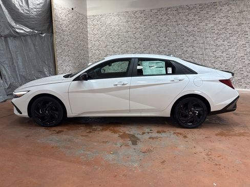New 2026 Hyundai Elantra Sport image 4