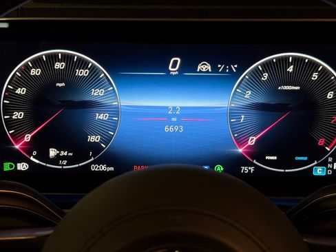 Used 2026 Mercedes-Benz GLS 450 4MATIC image 25