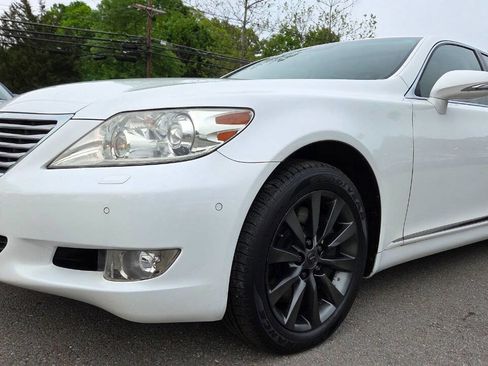 Used 2010 Lexus LS 460 L AWD/4WD image 5