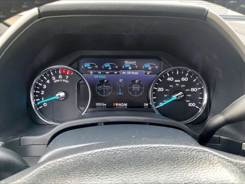 Used 2022 Ford F350 Lariat w/ Chrome Package image 25