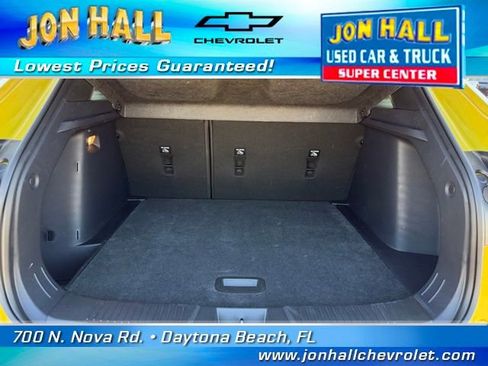 Used 2025 Chevrolet Trax RS w/ Driver Confidence Package image 9