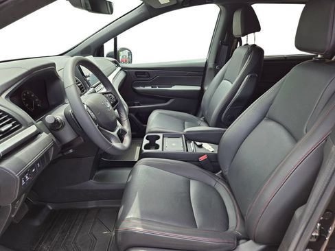 Used 2025 Honda Odyssey Sport-L image 18