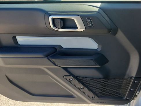 New 2026 Ford Bronco 2-Door AWD/4WD image 11