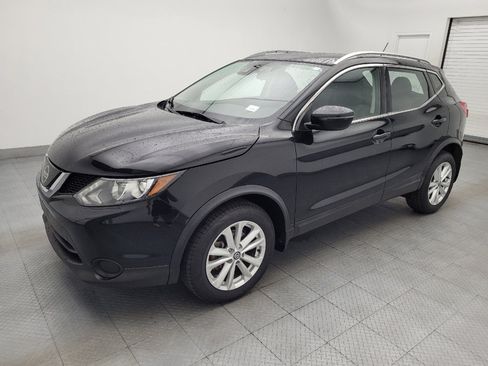 Used 2019 Nissan Rogue Sport SV AWD/4WD image 2