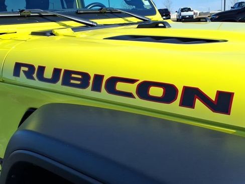 Used 2023 Jeep Wrangler Unlimited Rubicon w/ Cold Weather Group image 27