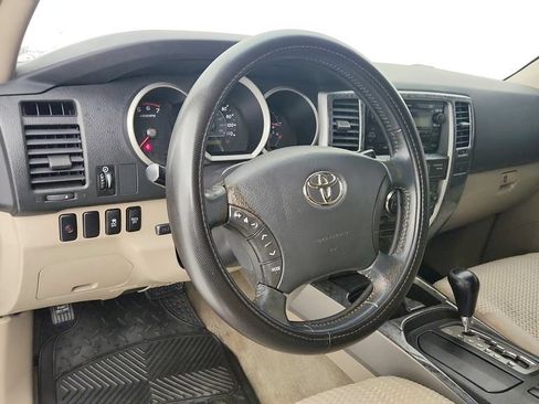 Used 2008 Toyota 4Runner SR5 RWD image 14