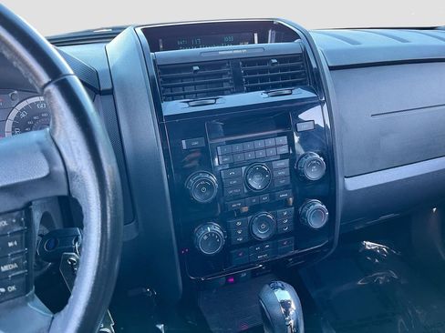 Used 2012 Ford Escape Limited image 13