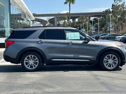 Certified 2023 Ford Explorer XLT w/ Equipment Group 202A