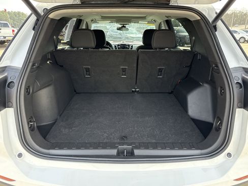 Used 2022 Chevrolet Equinox LT image 19