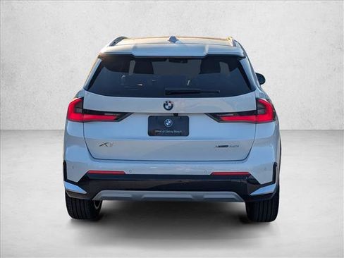 Used 2026 BMW X1 xDrive28i w/ Technology Package AWD/4WD image 7