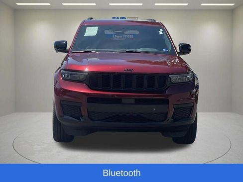 Used 2024 Jeep Grand Cherokee L Altitude AWD/4WD image 5