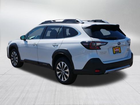 Certified 2025 Subaru Outback Touring XT AWD/4WD image 5