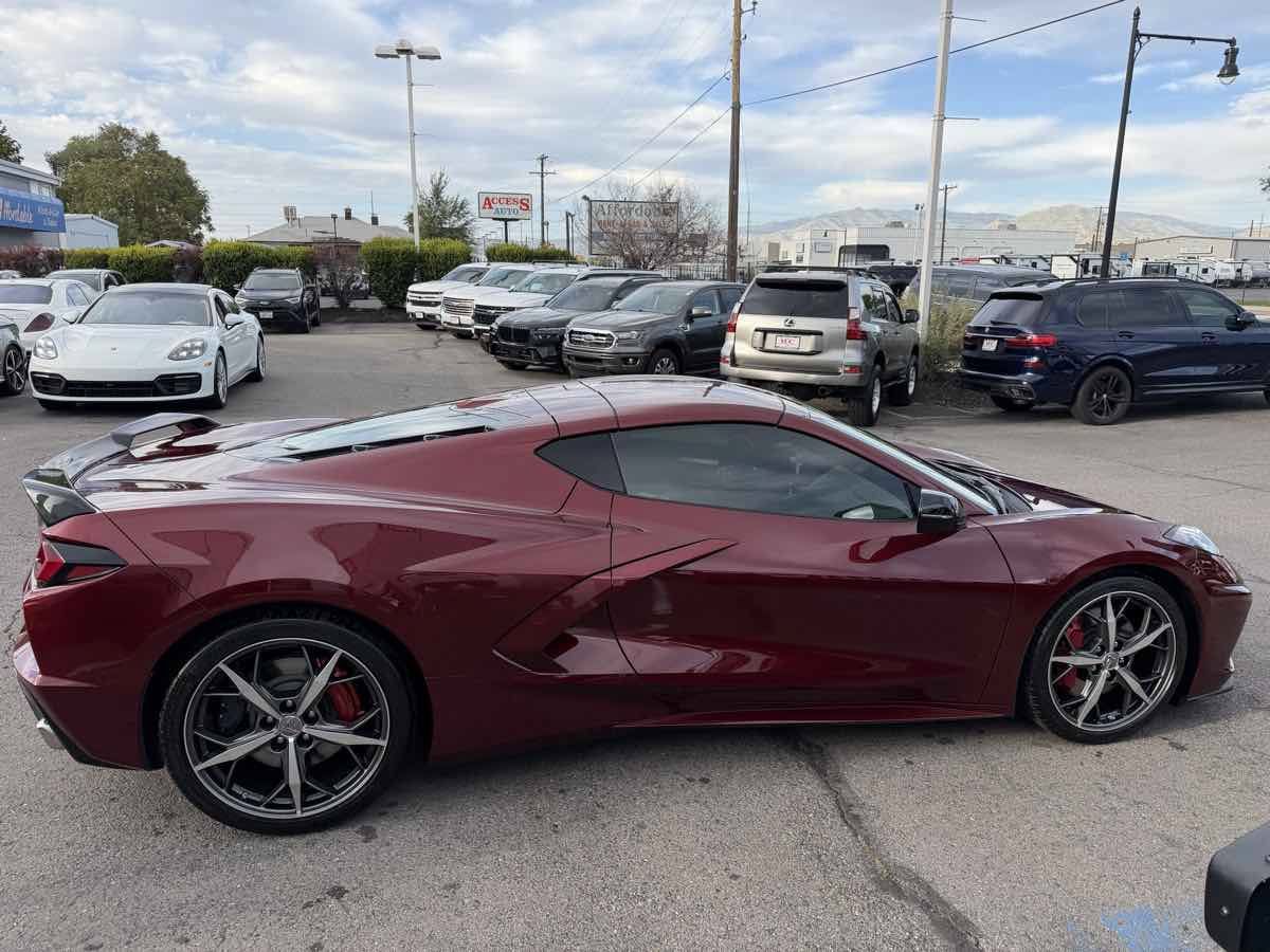 Used 2020 Chevrolet Corvette Stingray Premium Cpe w/ 3LT Preferred Equipment Group RWD image 6