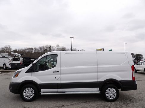 Used 2024 Ford Transit 250 w/ Exterior Upgrade Package image 57